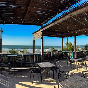  Hotell Coco Rooftop & Gastro Bar